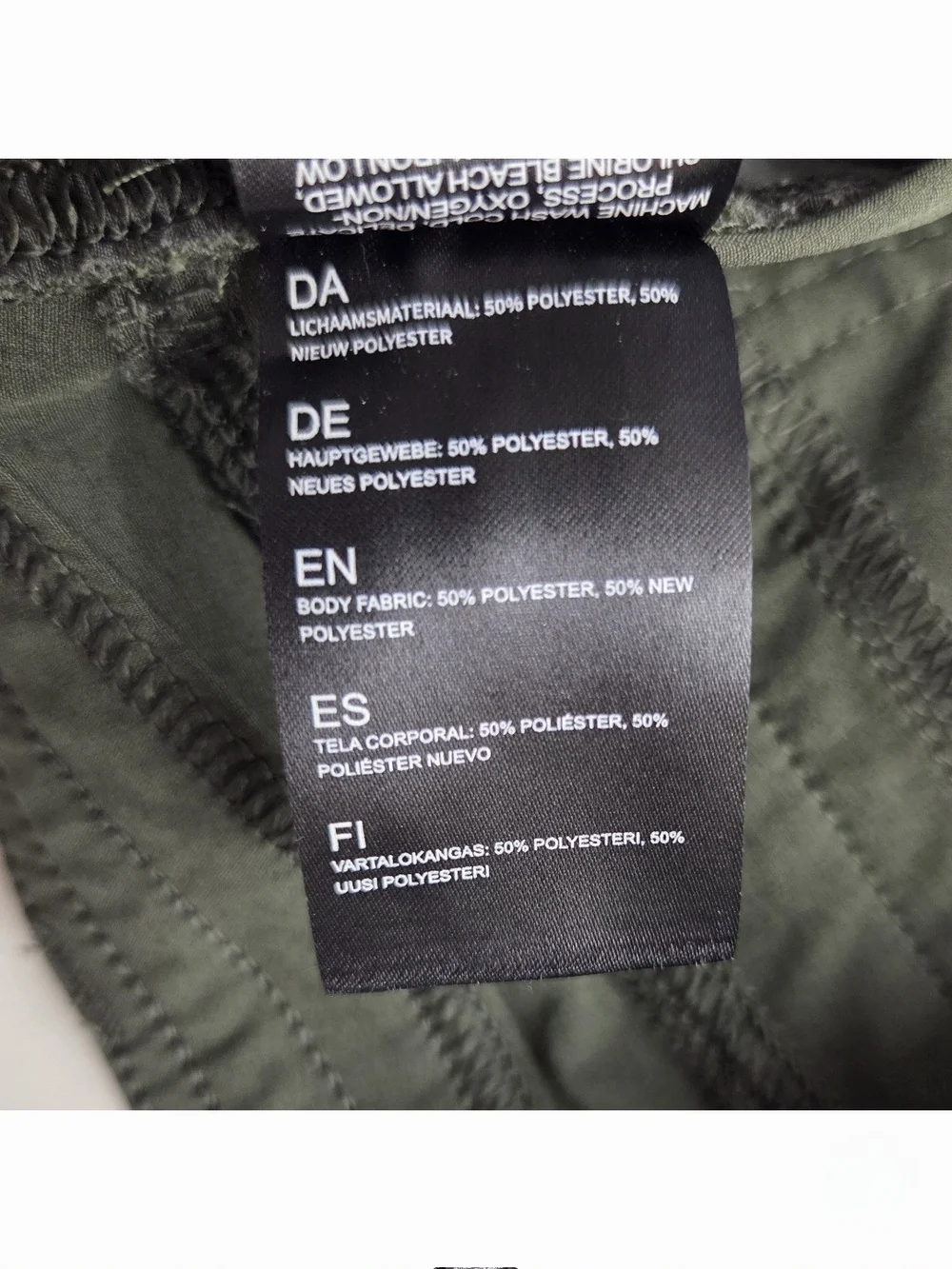 Kuhl Freeflex Cargo Shorts Womens 6 Green Hiking Outdoor 10" Inseam Gorpcore UPF - Picture 9 of 10